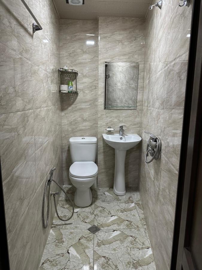 Leselidze Guest House Tbilisi Buitenkant foto