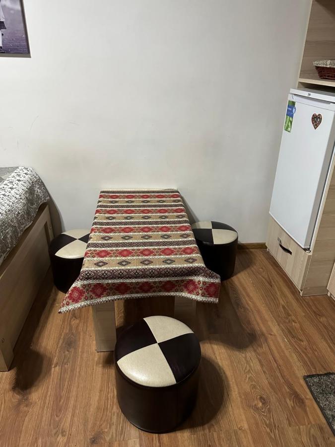 Leselidze Guest House Tbilisi Buitenkant foto